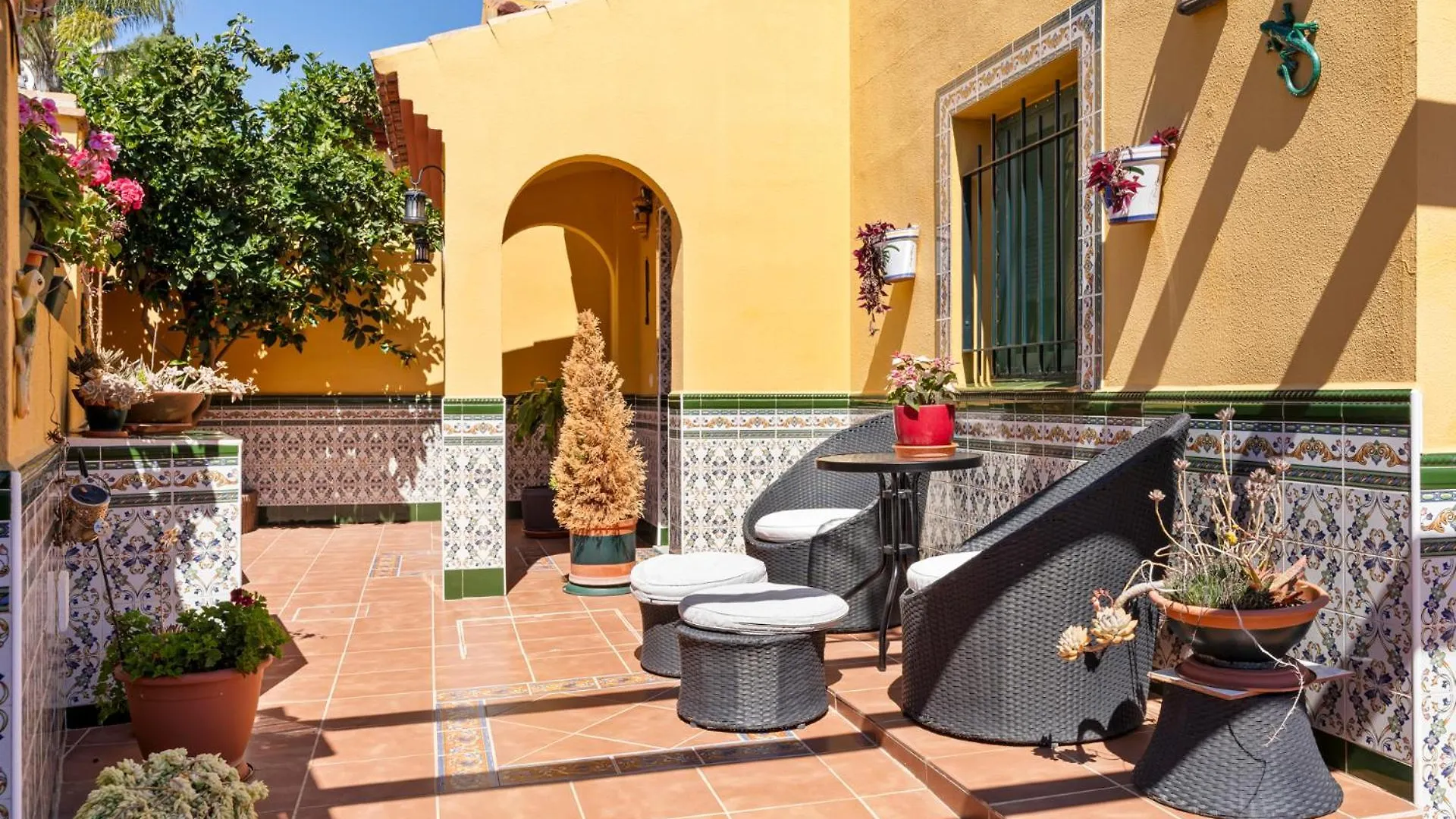 Stunning Townhouse With Private Pool And Breathtaking Views By Costarentals - Ref 11 Fuengirola